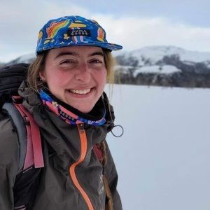 Meet your Posher, Niki